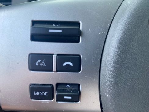 Used 2019 Nissan Frontier SV image 10