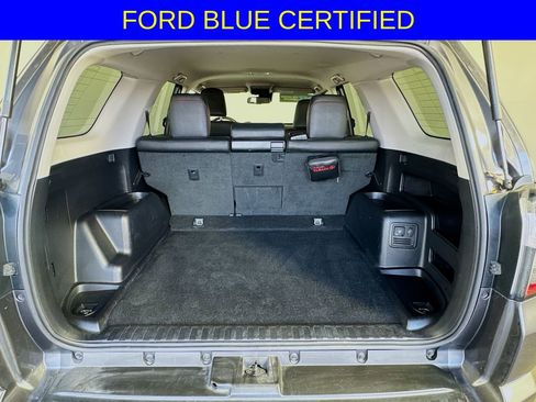 Used 2022 Toyota 4Runner TRD Off-Road Premium image 25