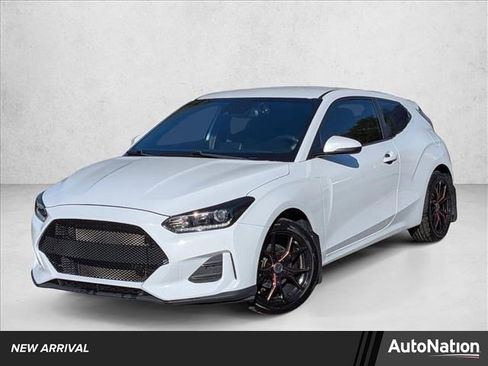 Used 2020 Hyundai Veloster 2.0 image 1