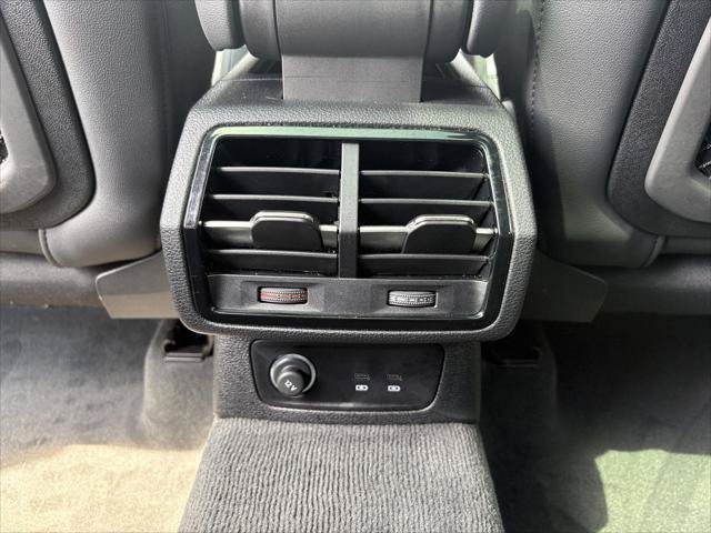 Certified 2025 Audi Q3 2.0T Premium AWD/4WD image 22