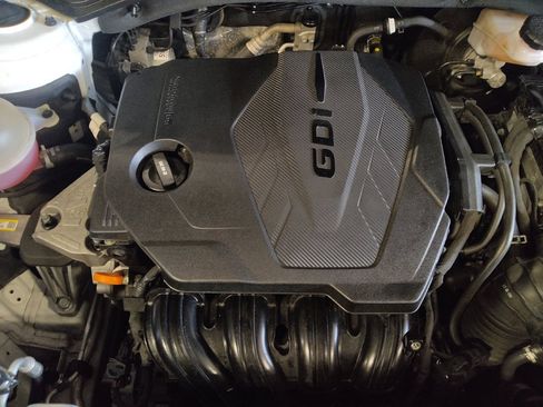 Used 2021 Kia Sorento LX FWD image 30