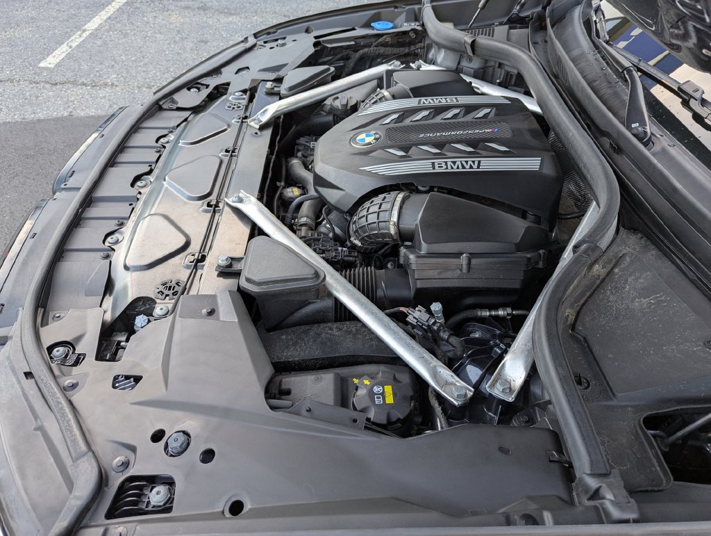Used 2022 BMW X5 M50i AWD/4WD image 49