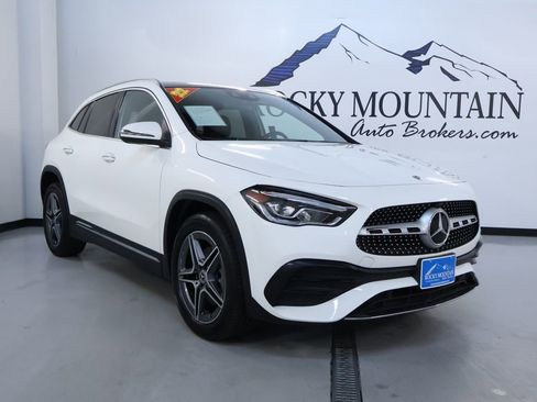 Used 2022 Mercedes-Benz GLA 250 4MATIC w/ AMG Line image 1