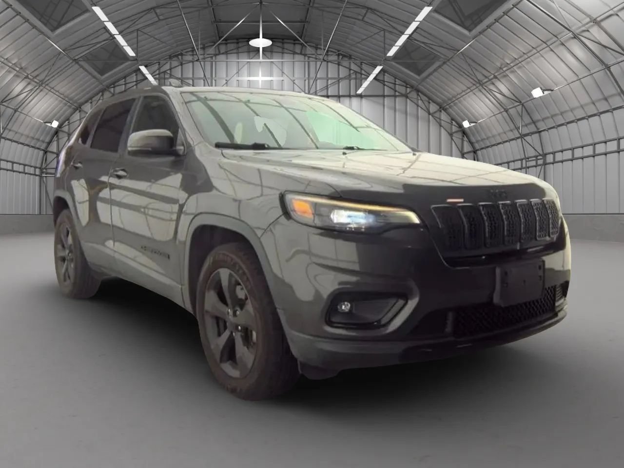 Used 2019 Jeep Cherokee Latitude Plus AWD/4WD image 7