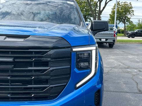 Certified 2023 GMC Sierra 1500 Elevation AWD/4WD image 13