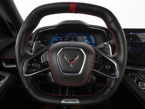 Used 2025 Chevrolet Corvette Z06 w/ Battery Protection Package image 18