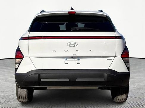 New 2025 Hyundai Kona SEL image 4