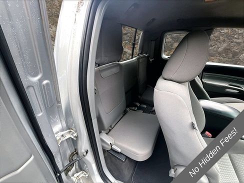 Used 2012 Toyota Tacoma 4x4 Access Cab w/ SR5 Pkg image 26
