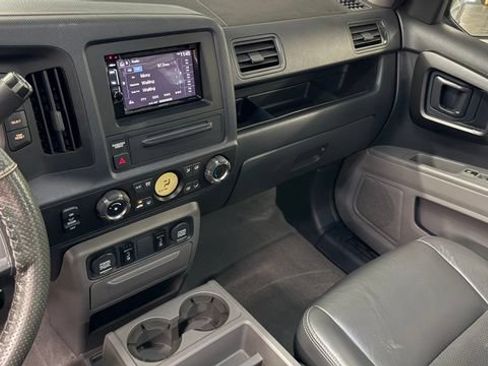 Used 2009 Honda Ridgeline RT image 32