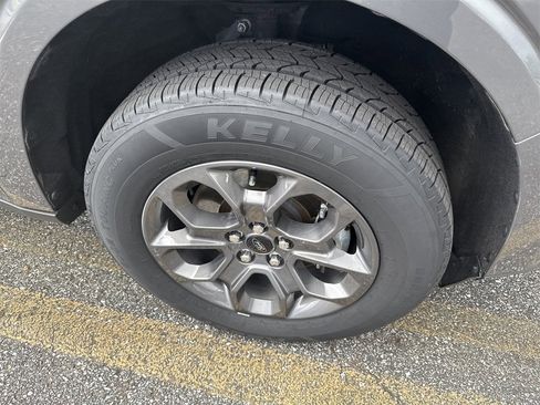 Used 2023 Ford Maverick XLT w/ Equipment Group 300A Standard image 12