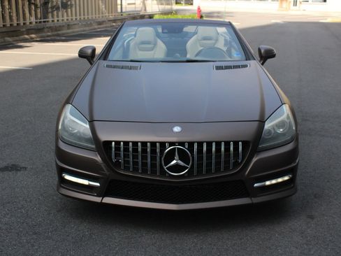 Used 2015 Mercedes-Benz SLK 350 w/ Multimedia Package image 3