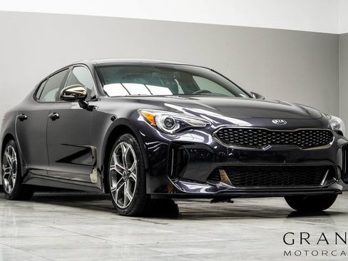 Used 2020 Kia Stinger GT-Line image 4