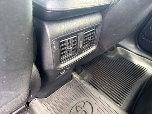Used 2023 Toyota RAV4 LE AWD/4WD image 19