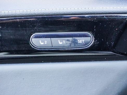 Used 2023 INFINITI QX60 Pure image 18