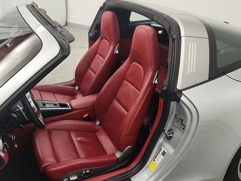 Used 2015 Porsche 911 Targa 4S image 38