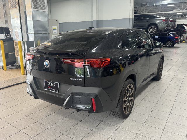 Used 2025 BMW X2 xDrive28i w/ Convenience Package AWD/4WD image 5