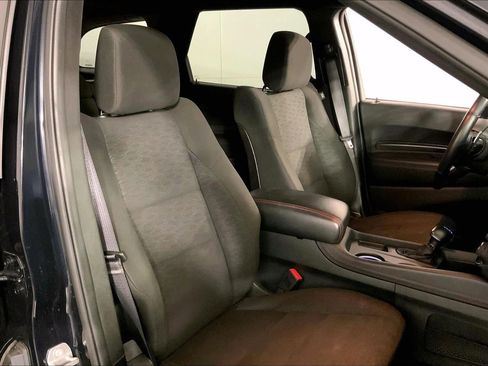 Used 2025 Dodge Durango GT AWD/4WD image 7