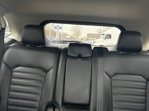 Used 2024 Ford Edge SEL image 42