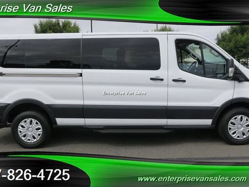 Used 2023 Ford Transit 350 XLT RWD image 4