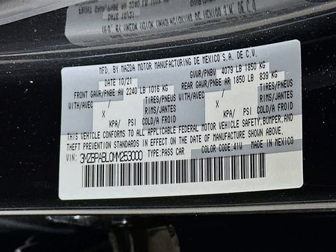 Used 2021 MAZDA MAZDA3 s image 21
