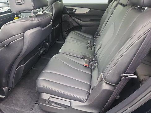 Used 2025 Acura MDX SH-AWD image 32