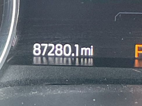 Used 2021 Ford Expedition Limited image 7