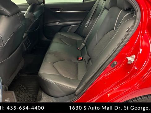Used 2022 Toyota Camry XSE image 21