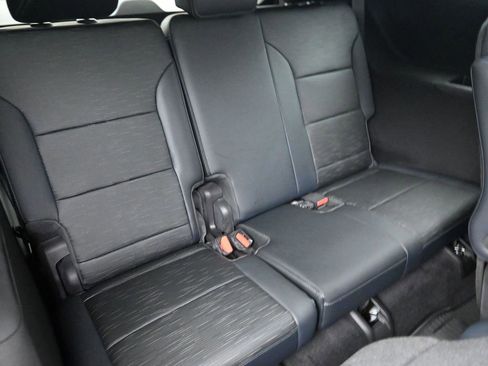 New 2026 Buick Enclave Sport Touring image 12