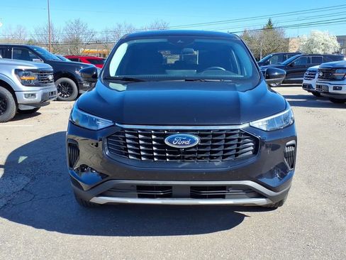 Used 2023 Ford Escape Active w/ Tech Pack #2 image 8