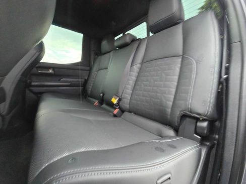 Used 2024 Toyota Tacoma TRD Off-Road w/ TRD Off Road Premium Package AWD/4WD image 18