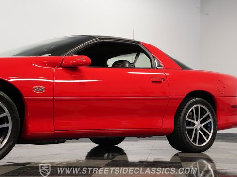 Used 2002 Chevrolet Camaro Z28 w/ SS Performance/Appearance Pkg image 23