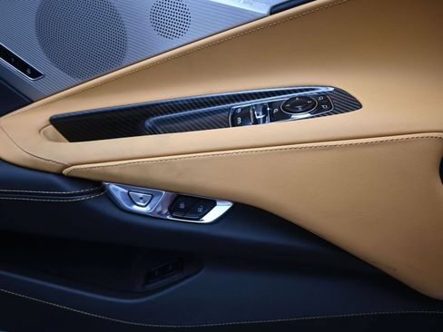Used 2020 Chevrolet Corvette Stingray Preferred Cpe w/ 2LT Preferred Equipment Group RWD image 7