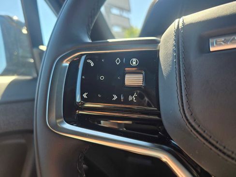 New 2026 Land Rover Range Rover Sport SE image 32