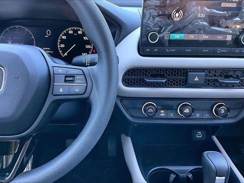 Used 2023 Honda HR-V LX image 25