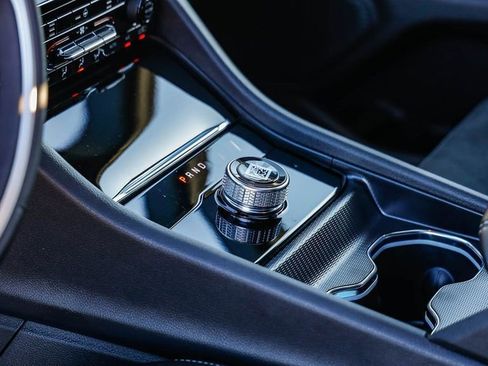 New 2025 Jeep Grand Cherokee Altitude image 21