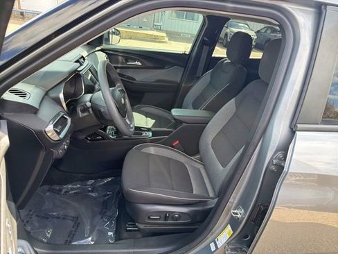 Used 2023 Chevrolet TrailBlazer LT image 14