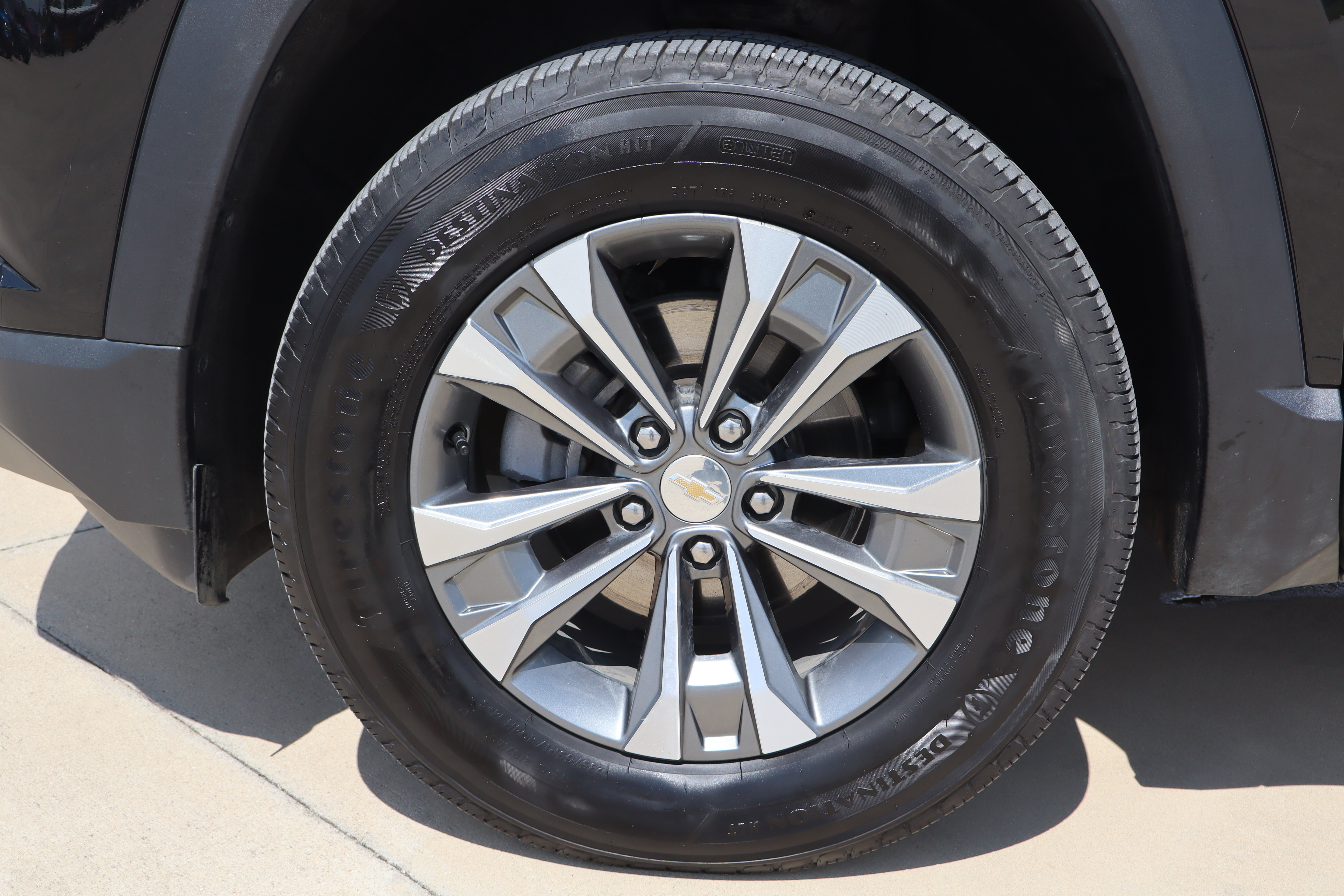 Used 2026 Chevrolet Equinox LT FWD image 25