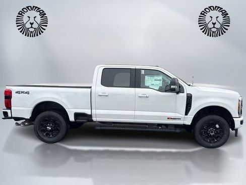 New 2026 Ford F350 Lariat w/ Black Appearance Package image 4