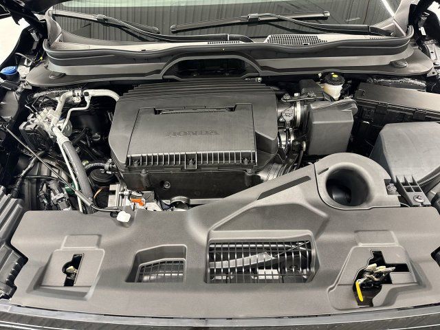 Used 2026 Honda Pilot Sport image 29