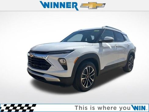 New 2026 Chevrolet TrailBlazer LT w/ Convenience Package image 1