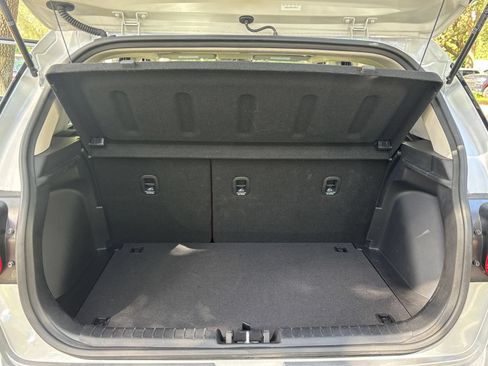 Used 2026 Hyundai Venue SEL FWD image 30