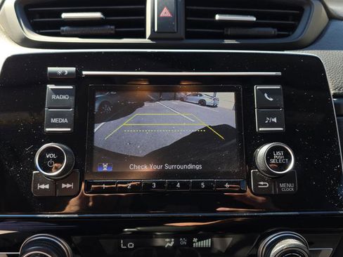 Used 2019 Honda CR-V LX image 17