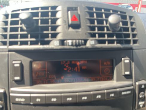 Used 2005 Cadillac CTS 3.6 w/ Luxury Package RWD image 19