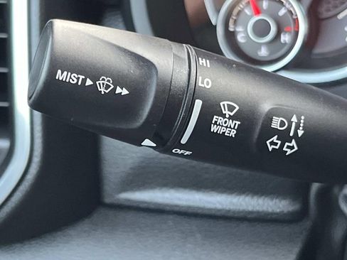 Used 2021 RAM 1500 Laramie image 23