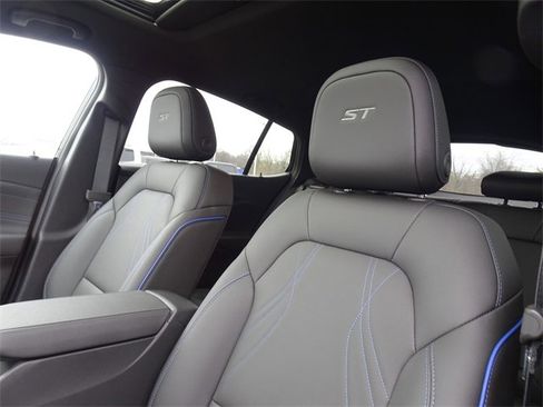 New 2026 Buick Envista Sport Touring w/ Convenience I Package image 11