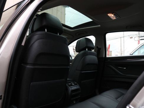 Used 2014 BMW 535i xDrive Sedan AWD/4WD image 36