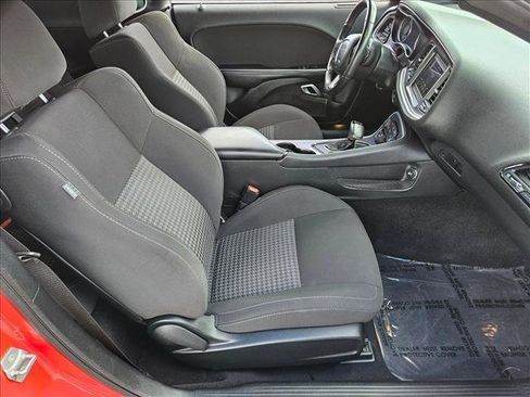 Used 2020 Dodge Challenger R/T image 19