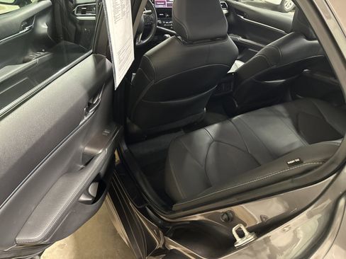 Used 2024 Toyota Camry XSE image 19