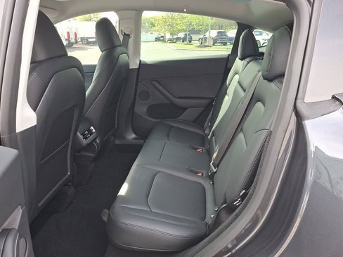 Used 2025 Tesla Model Y Performance AWD/4WD image 10