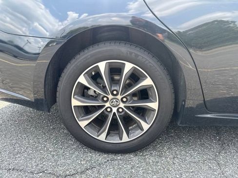 Used 2018 Toyota Avalon XLE Premium FWD image 10